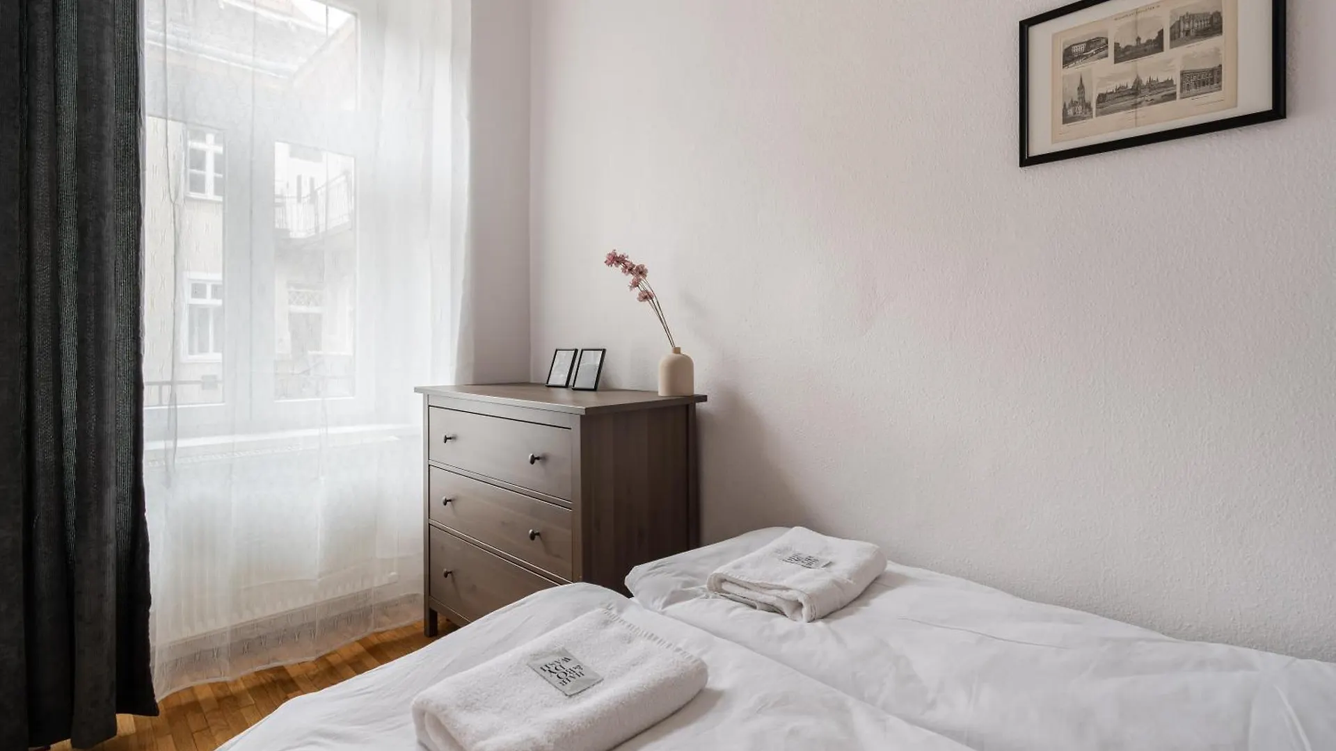 R7 Home Apartment Budapest