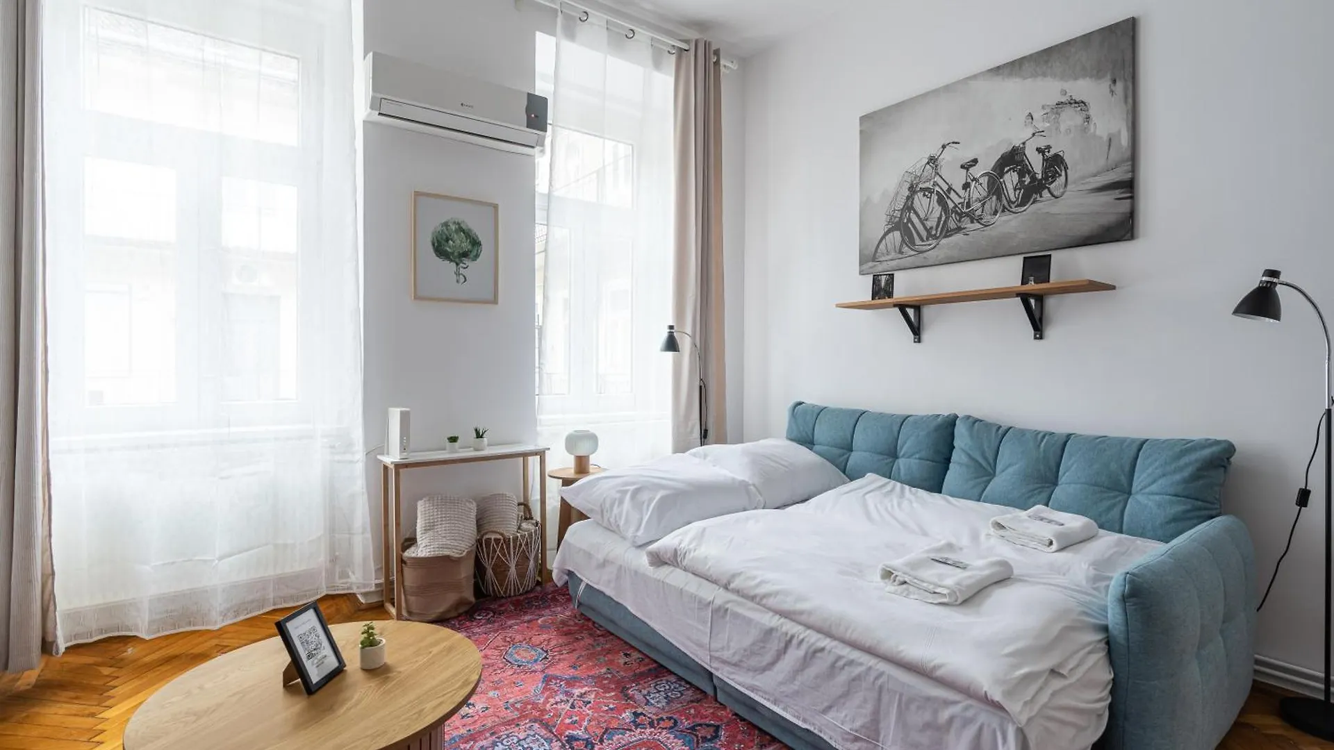 R7 Home Apartment Budapest
